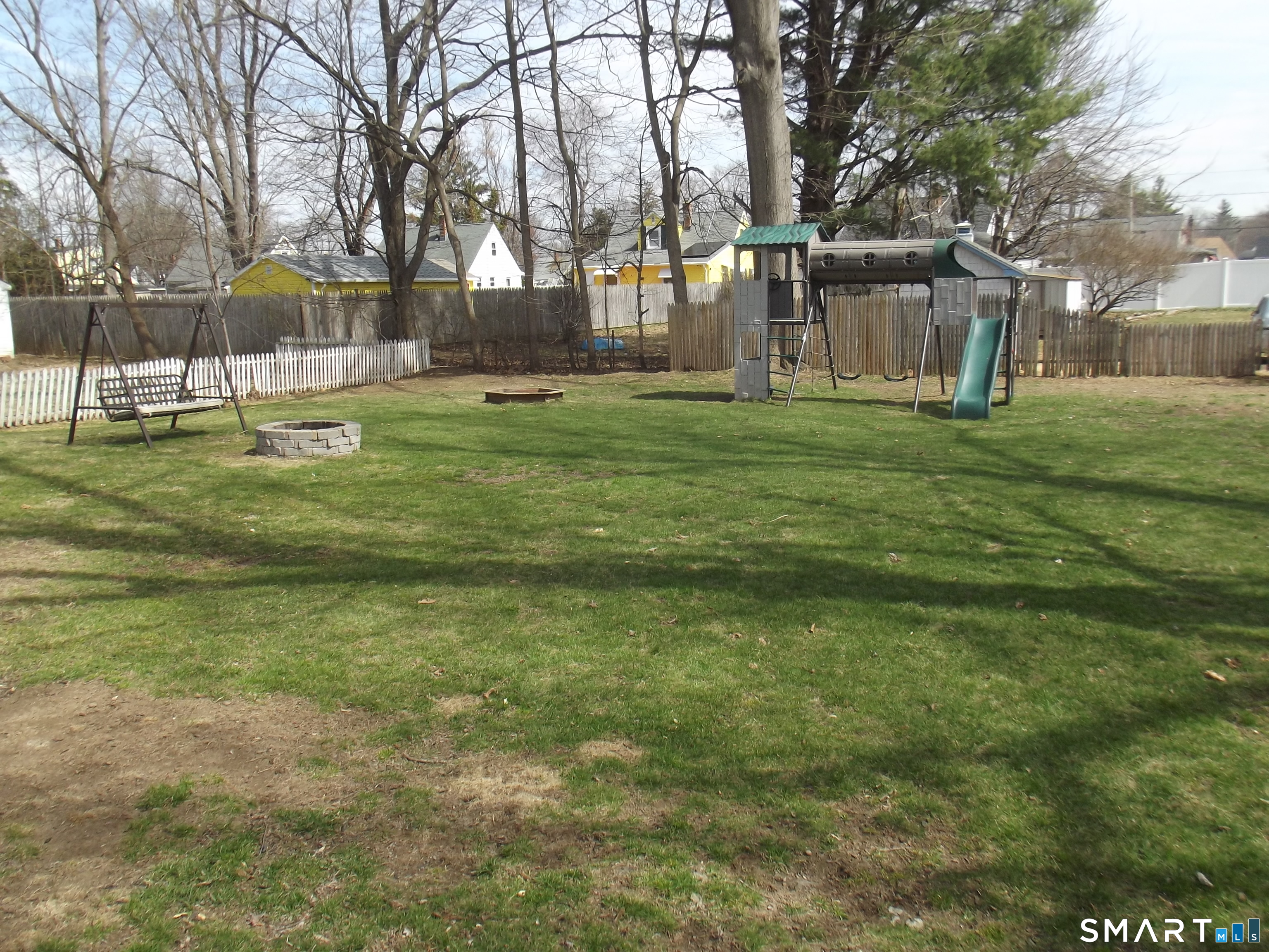 220 Naubuc Avenue East Hartford CT 06118