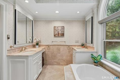 26 Kilian Drive Danbury CT 06811