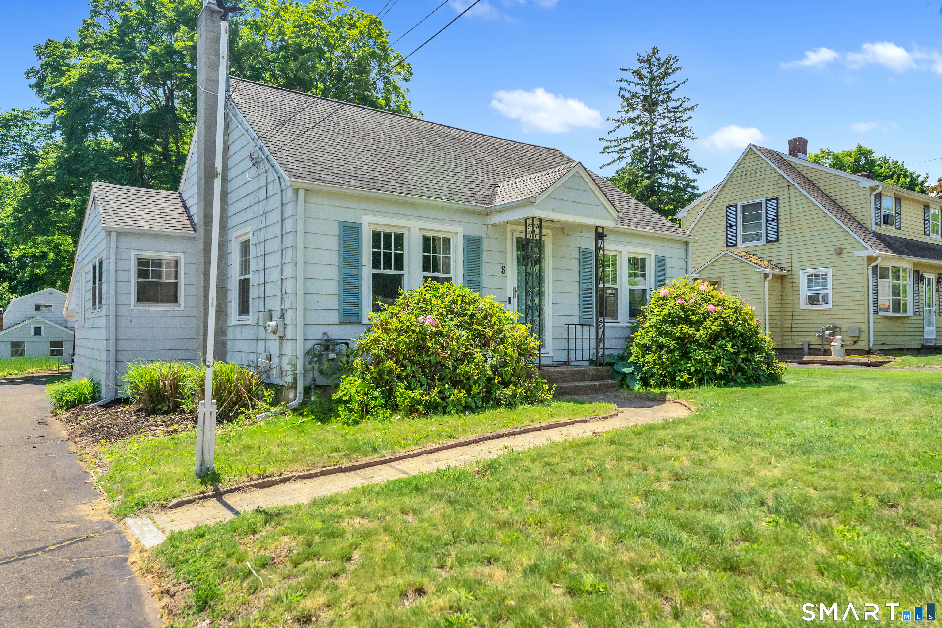 8 Bailey Avenue Wallingford CT 06492