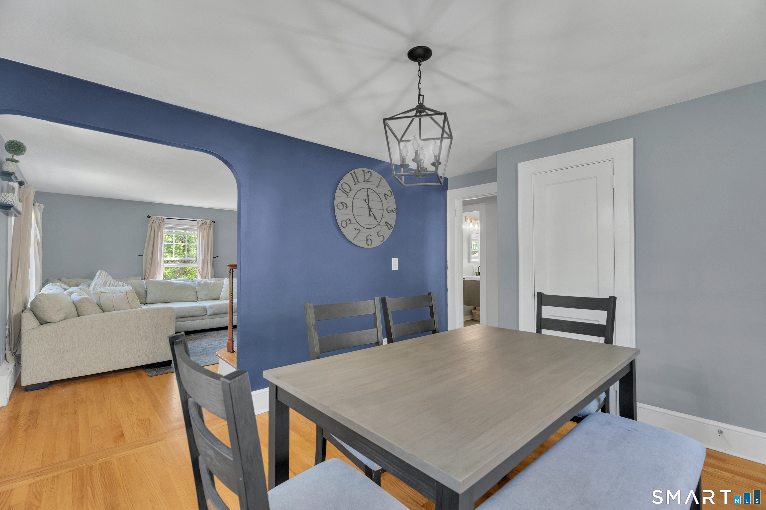 8 Bailey Avenue Wallingford CT 06492