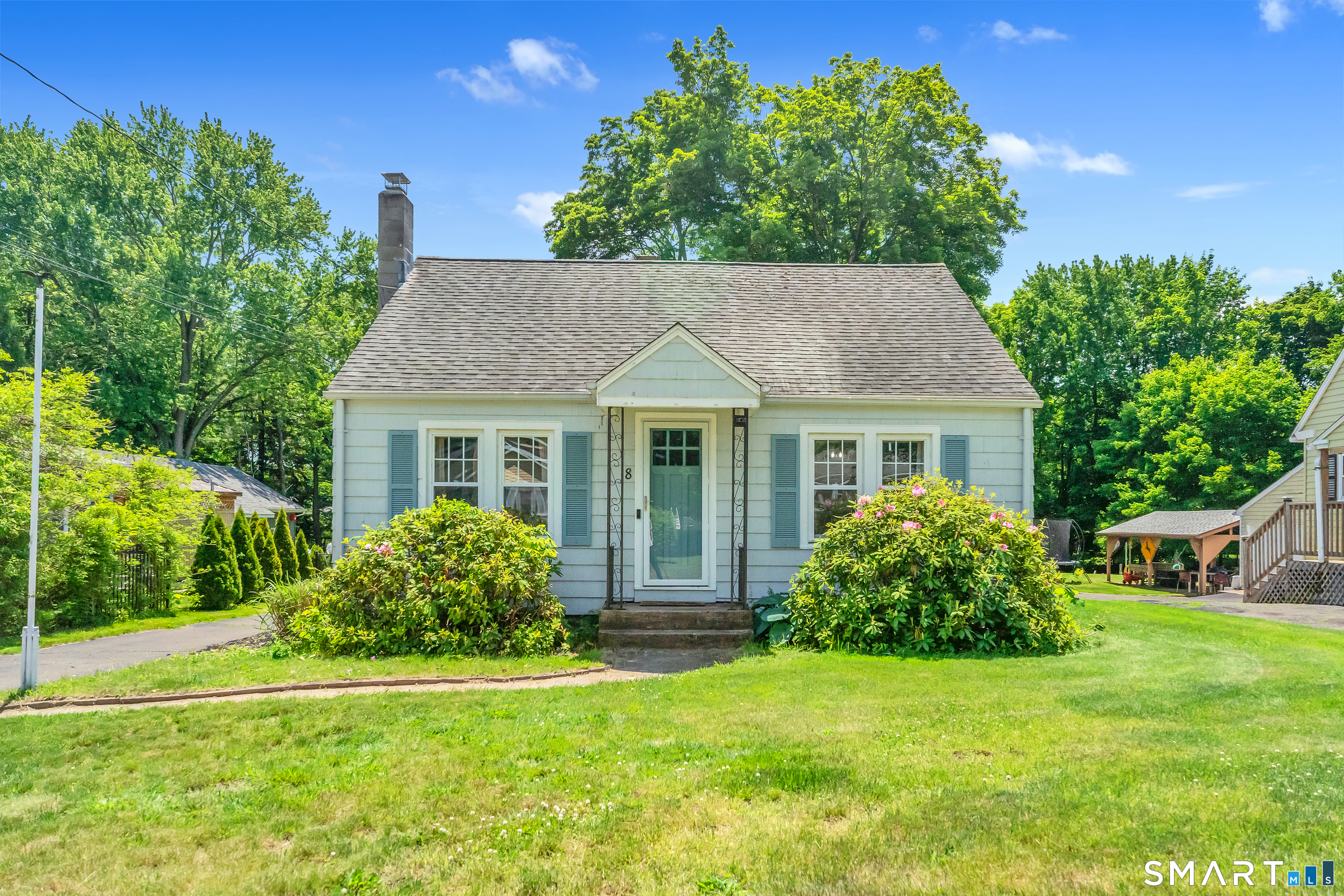 8 Bailey Avenue Wallingford CT 06492