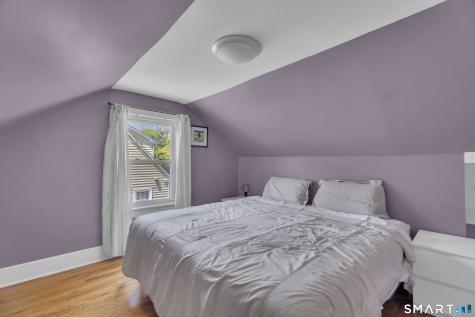 8 Bailey Avenue Wallingford CT 06492