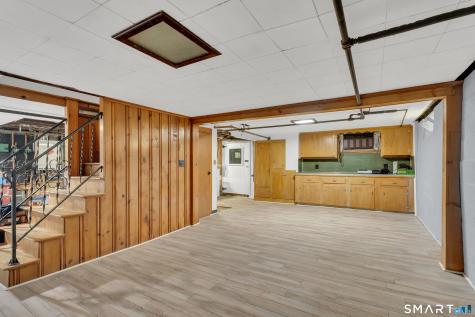 8 Bailey Avenue Wallingford CT 06492