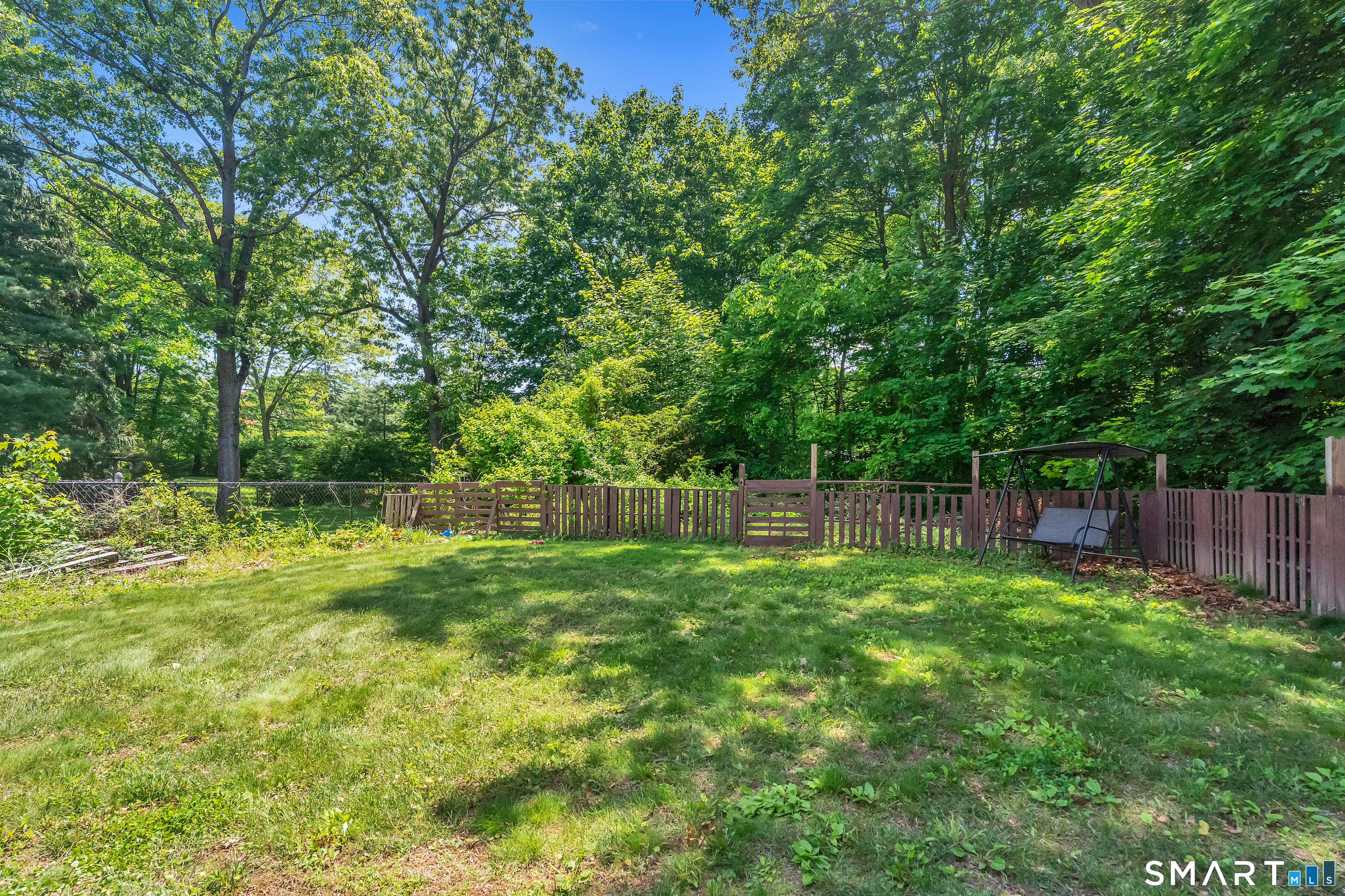 8 Bailey Avenue Wallingford CT 06492