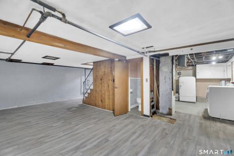 8 Bailey Avenue Wallingford CT 06492