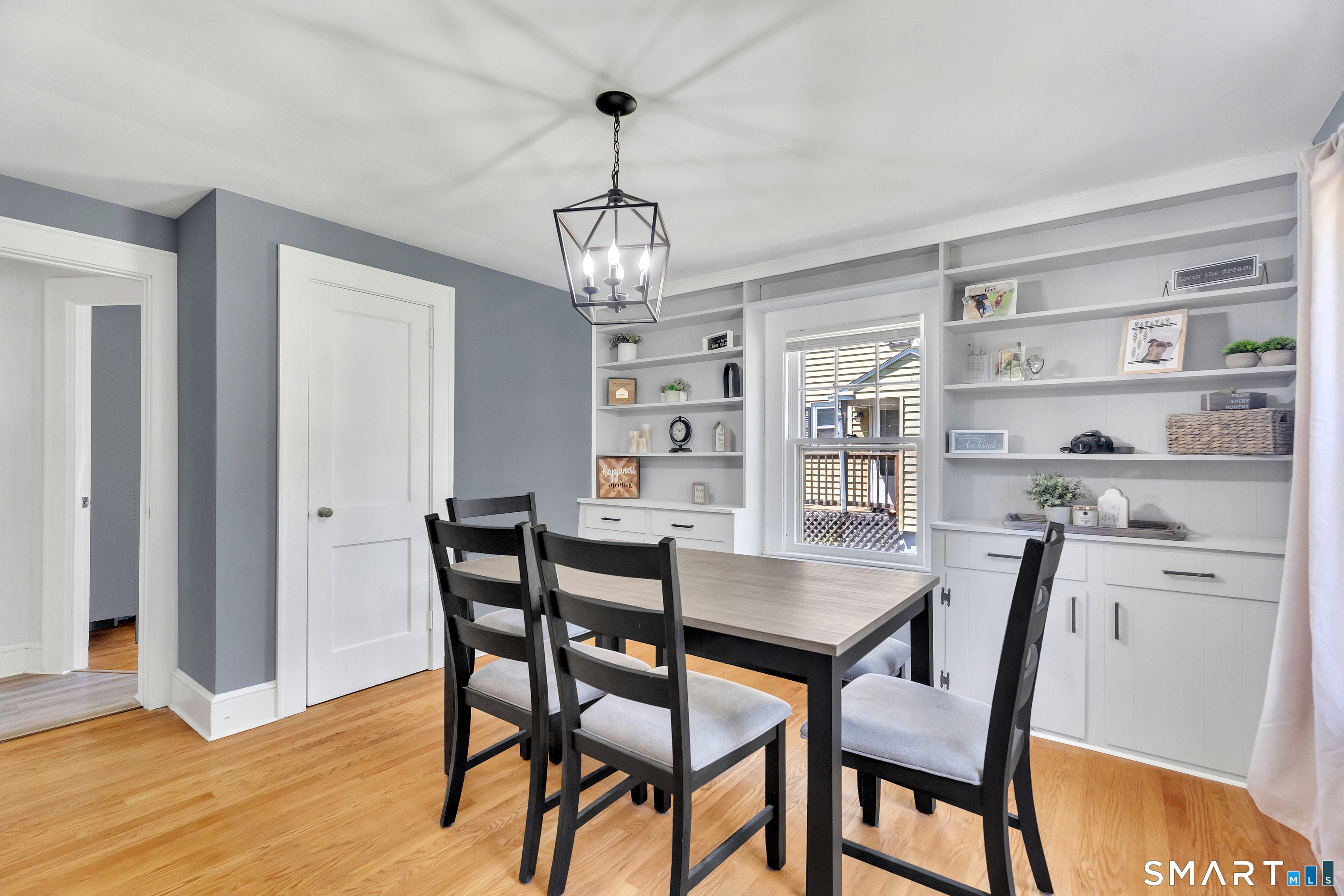 8 Bailey Avenue Wallingford CT 06492