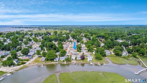 25 River Avenue Old Saybrook CT 06475