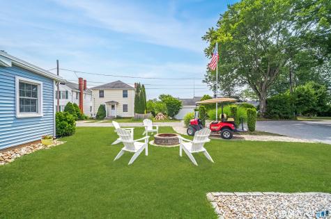 25 River Avenue Old Saybrook CT 06475