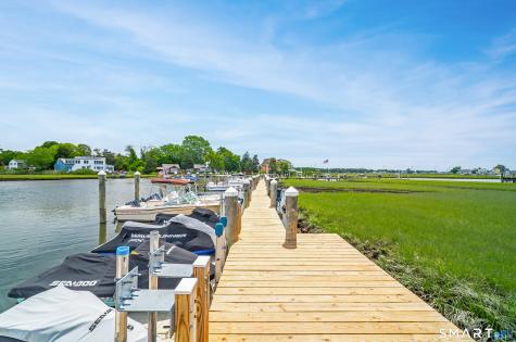 25 River Avenue Old Saybrook CT 06475