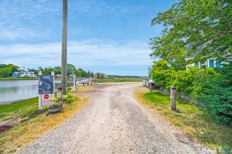 25 River Avenue Old Saybrook CT 06475