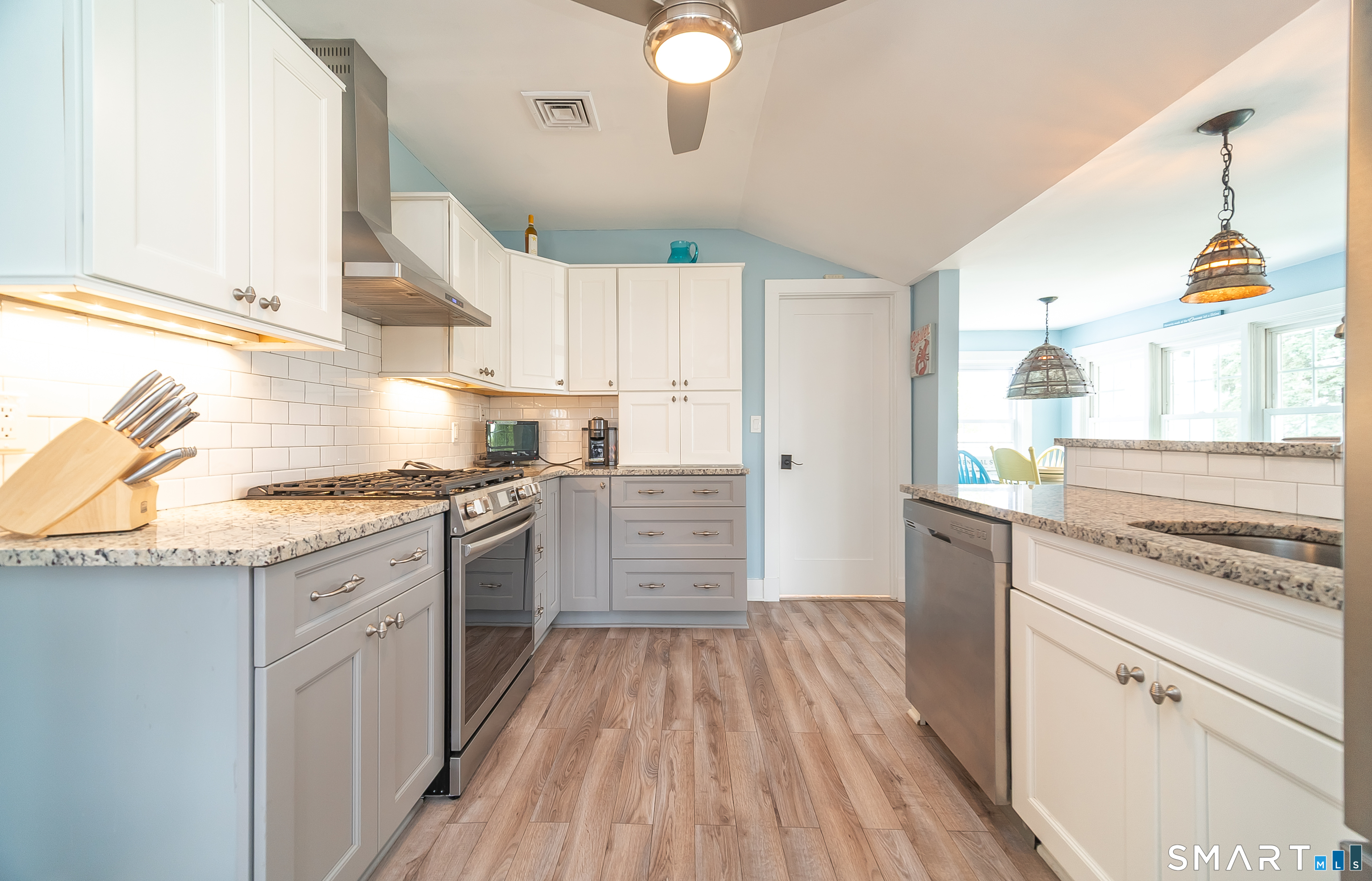 25 River Avenue Old Saybrook CT 06475