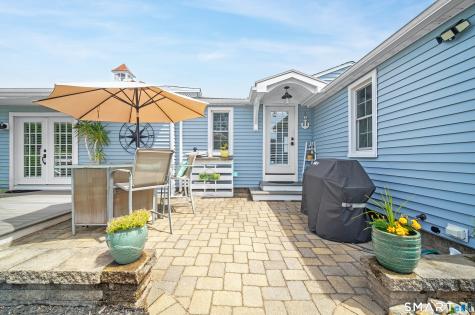 25 River Avenue Old Saybrook CT 06475