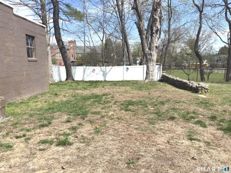 102 Circuit Avenue Waterbury CT 06708