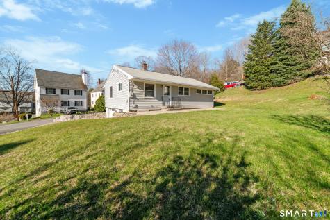 24 Orchard Heights New Milford CT 06776