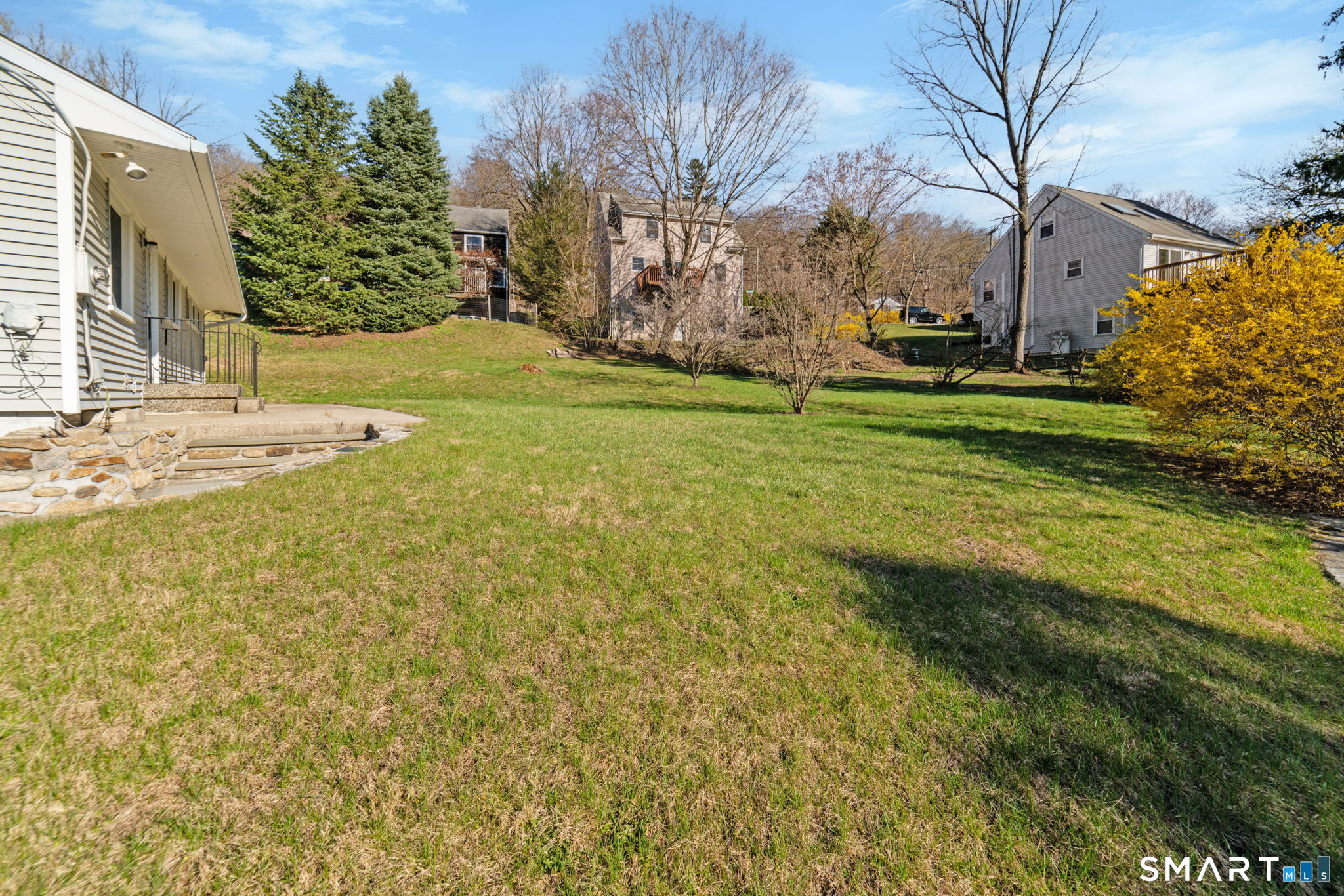 24 Orchard Heights New Milford CT 06776
