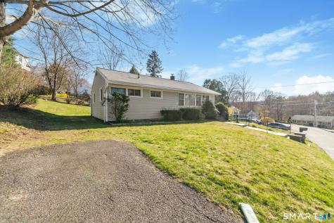 24 Orchard Heights New Milford CT 06776