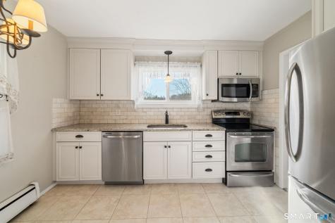 24 Orchard Heights New Milford CT 06776