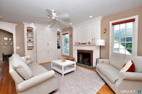 136 Village Gate Drive Southington CT 06489