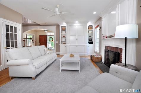 136 Village Gate Drive Southington CT 06489