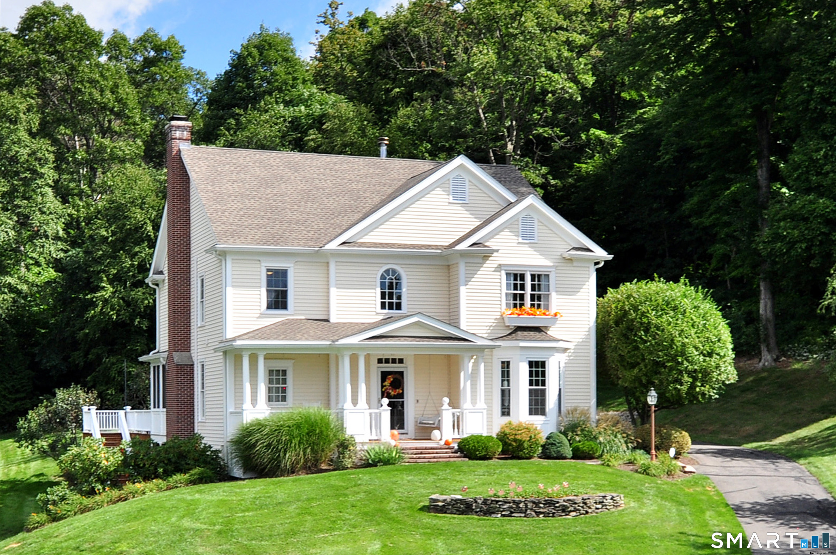 136 Village Gate Drive Southington CT 06489
