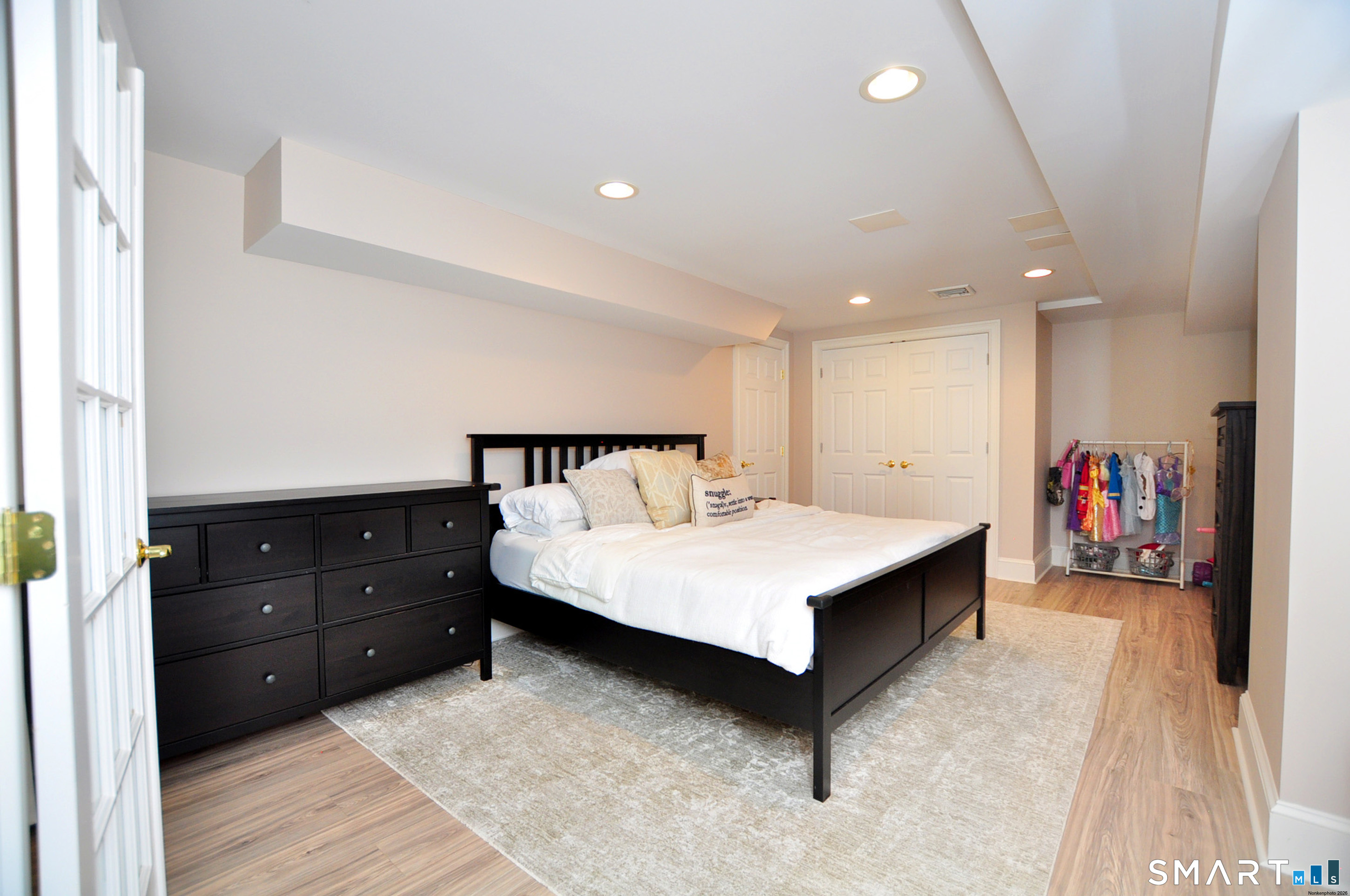 136 Village Gate Drive Southington CT 06489