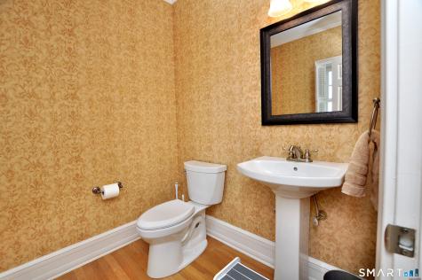 136 Village Gate Drive Southington CT 06489