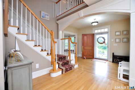 136 Village Gate Drive Southington CT 06489