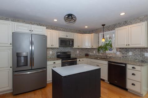 20 Harrissville Road Putnam CT 06260