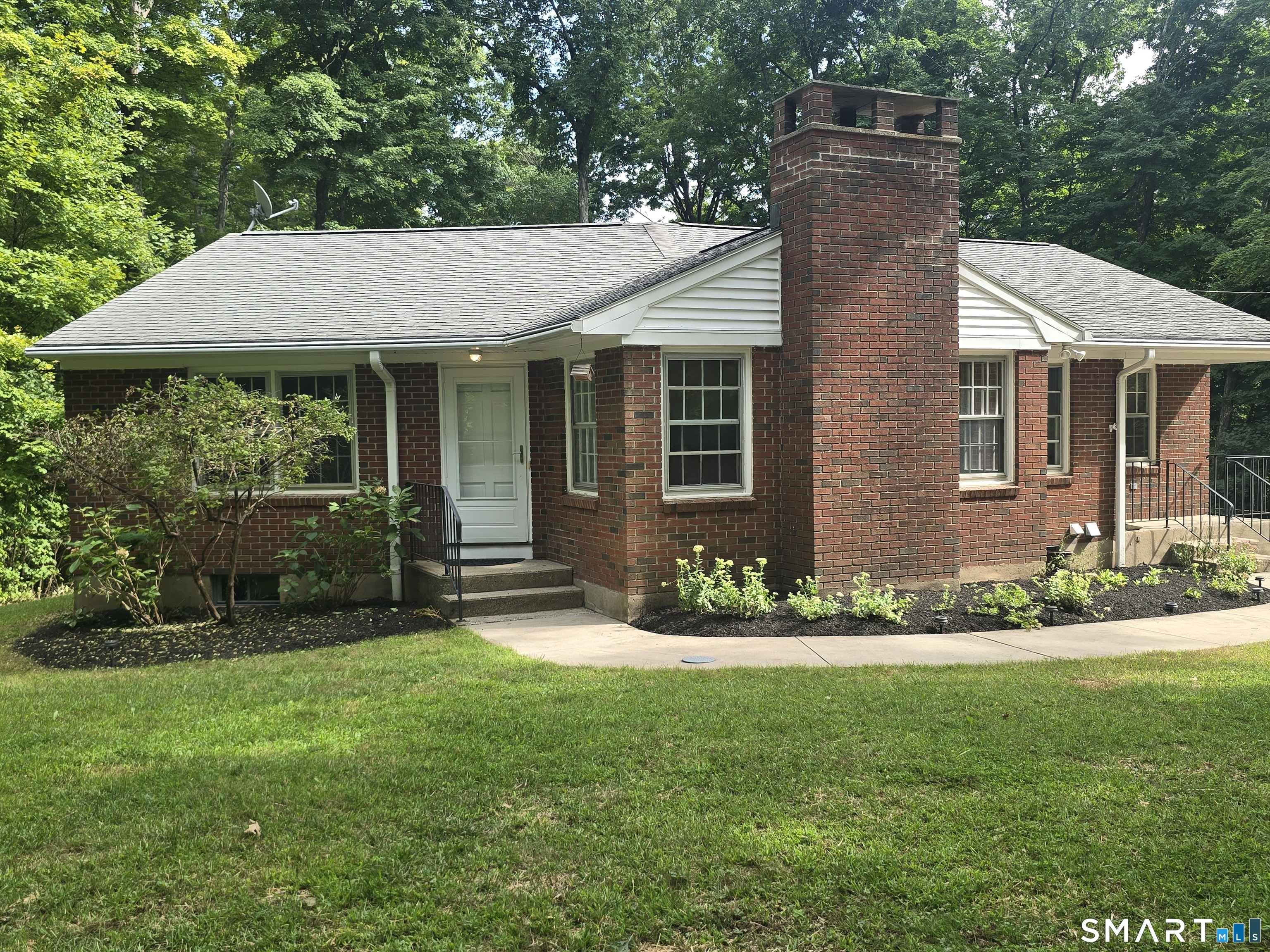 Woodbury CT 06798