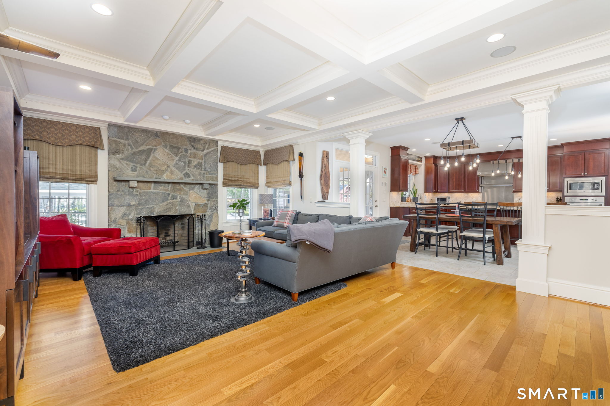 94 Lofgren Road Avon CT 06001