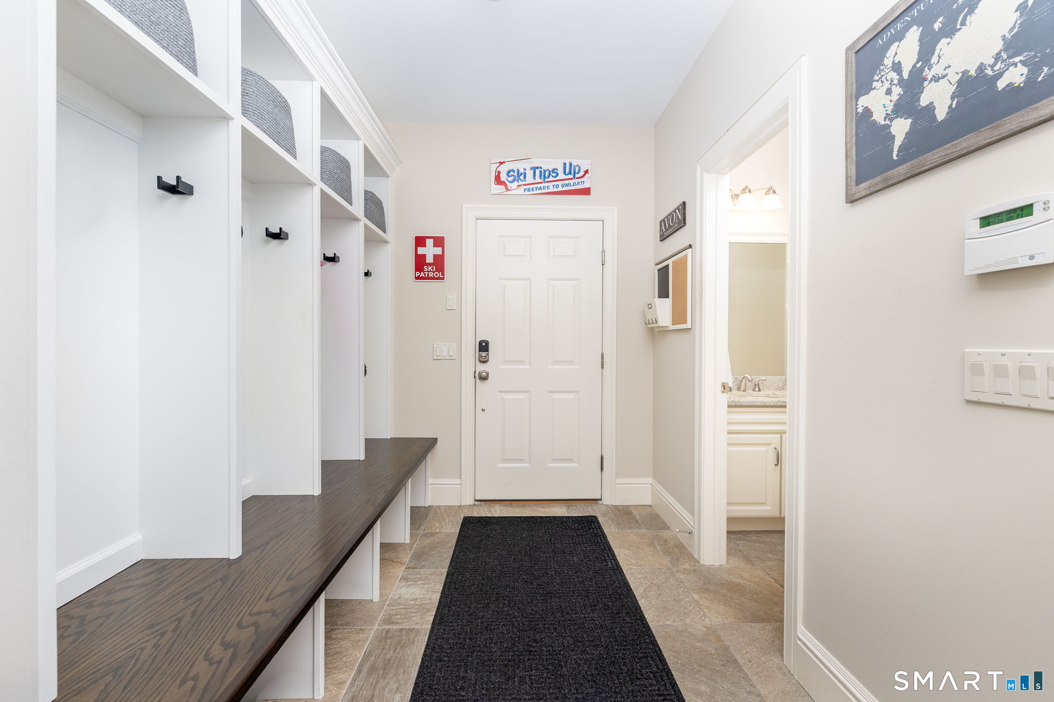 94 Lofgren Road Avon CT 06001