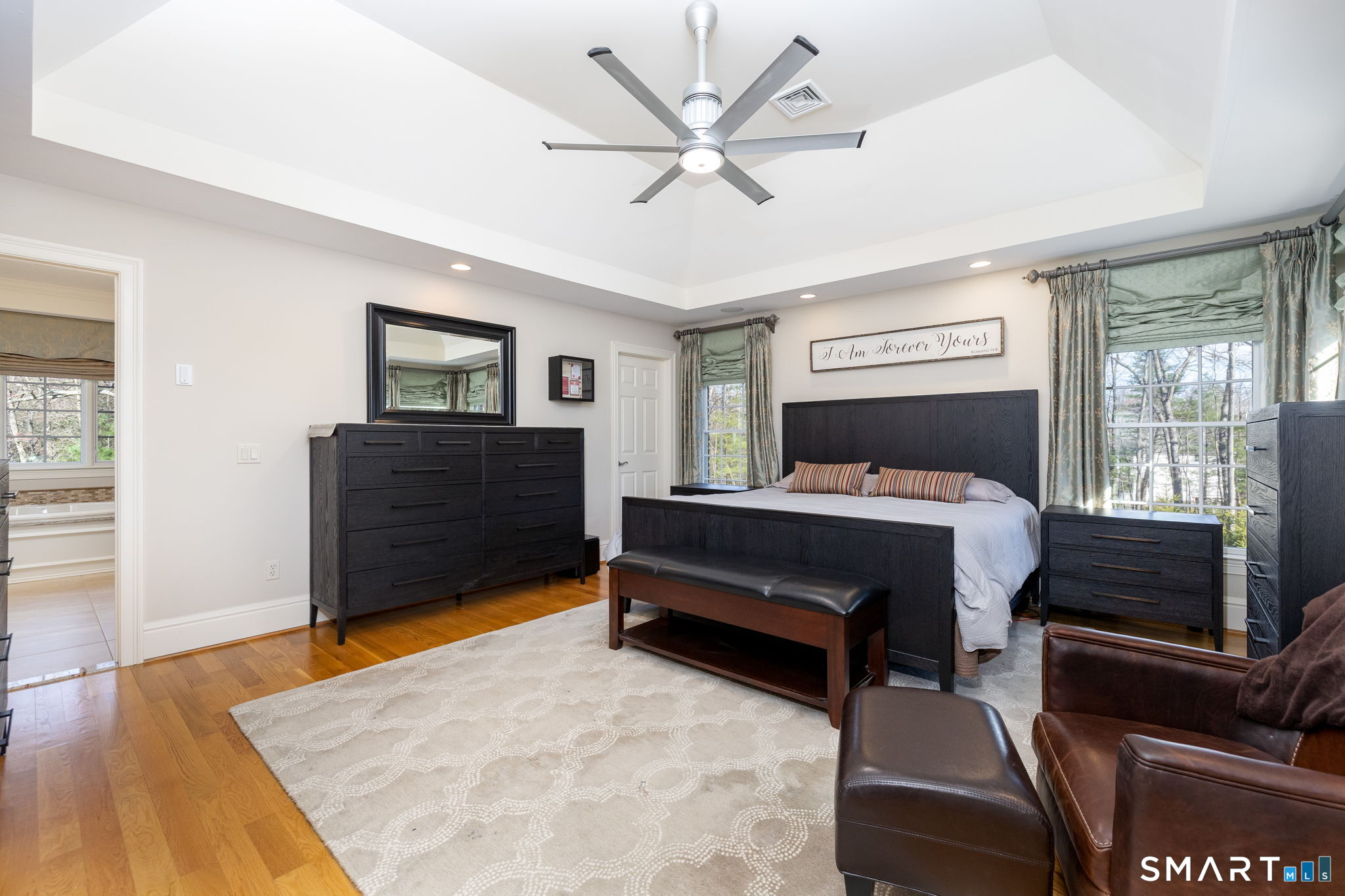 94 Lofgren Road Avon CT 06001