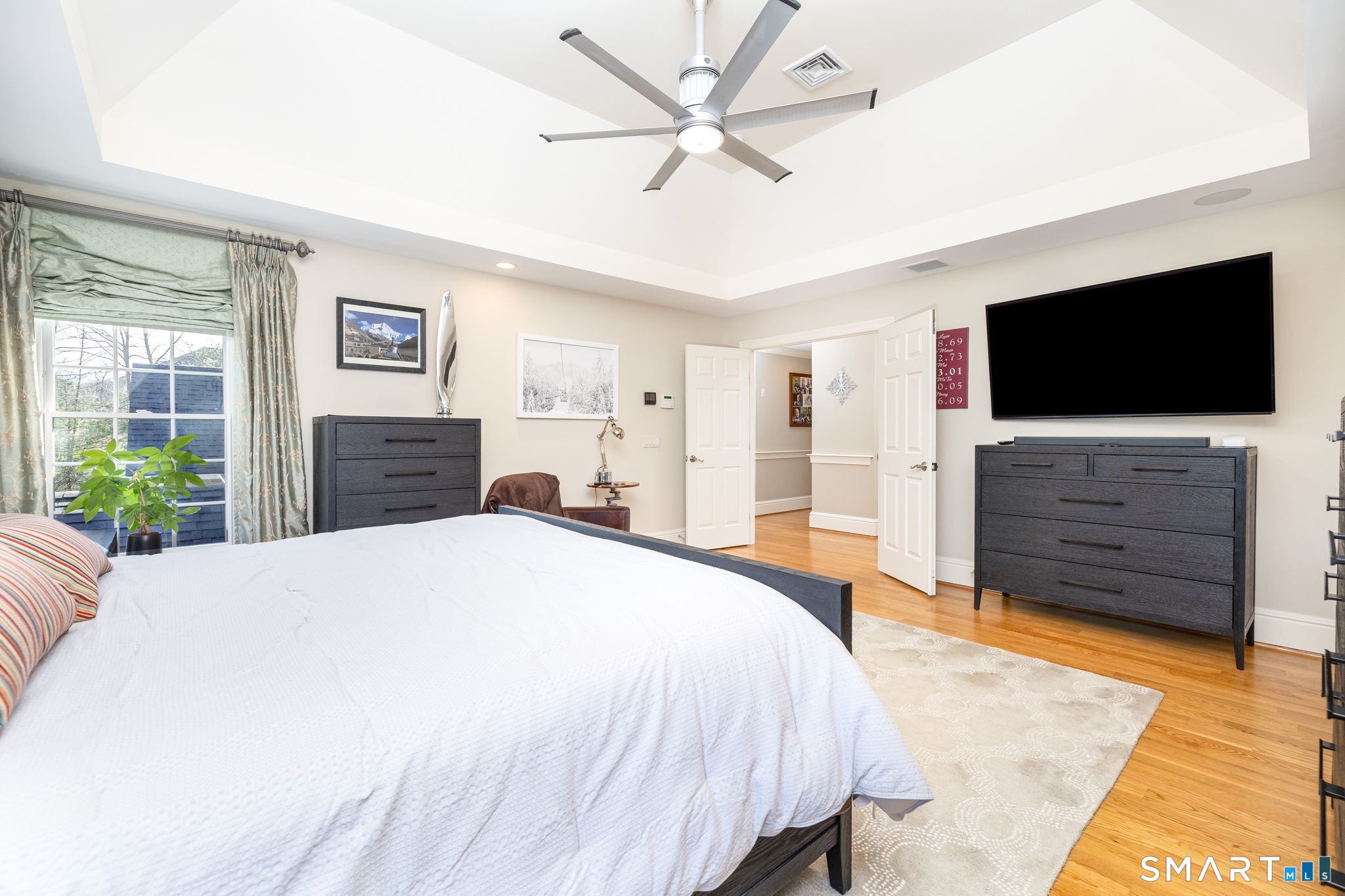 94 Lofgren Road Avon CT 06001