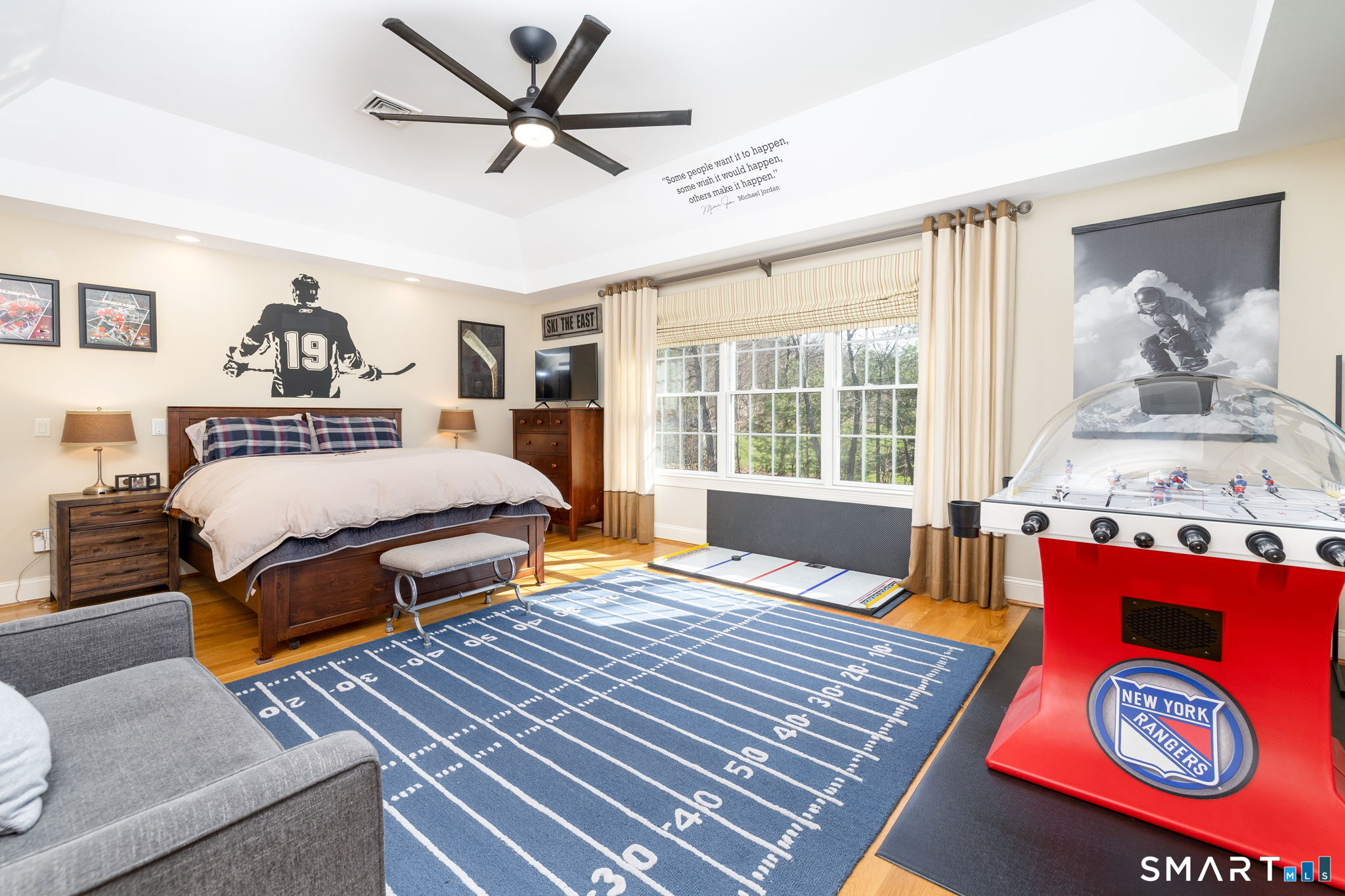 94 Lofgren Road Avon CT 06001