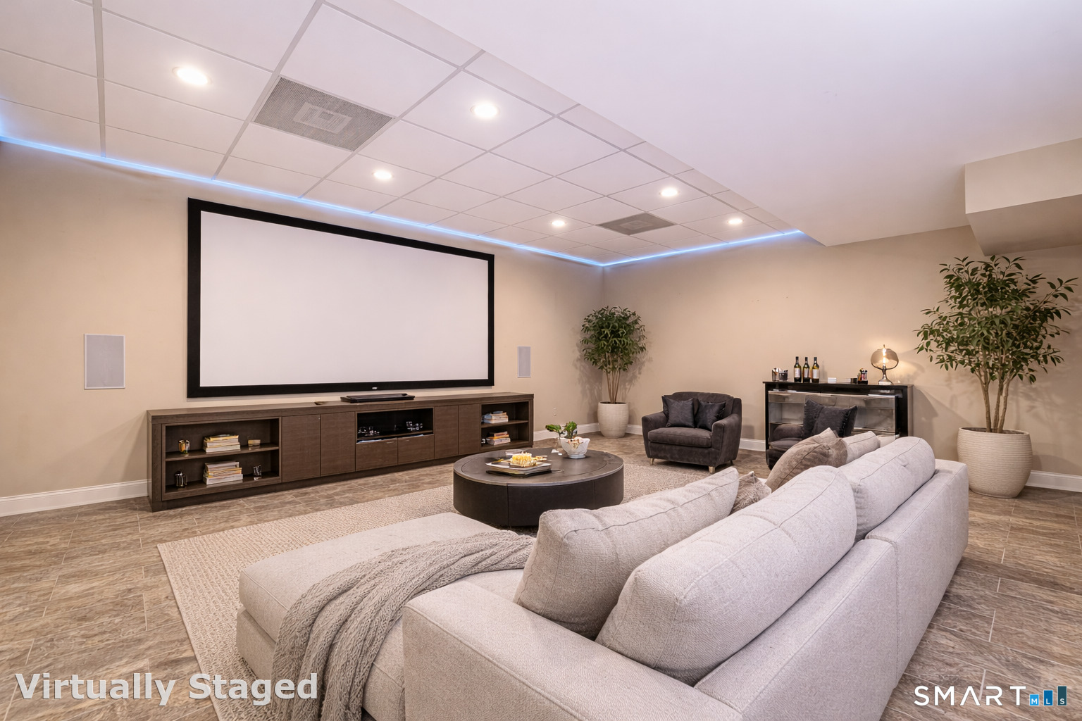 94 Lofgren Road Avon CT 06001