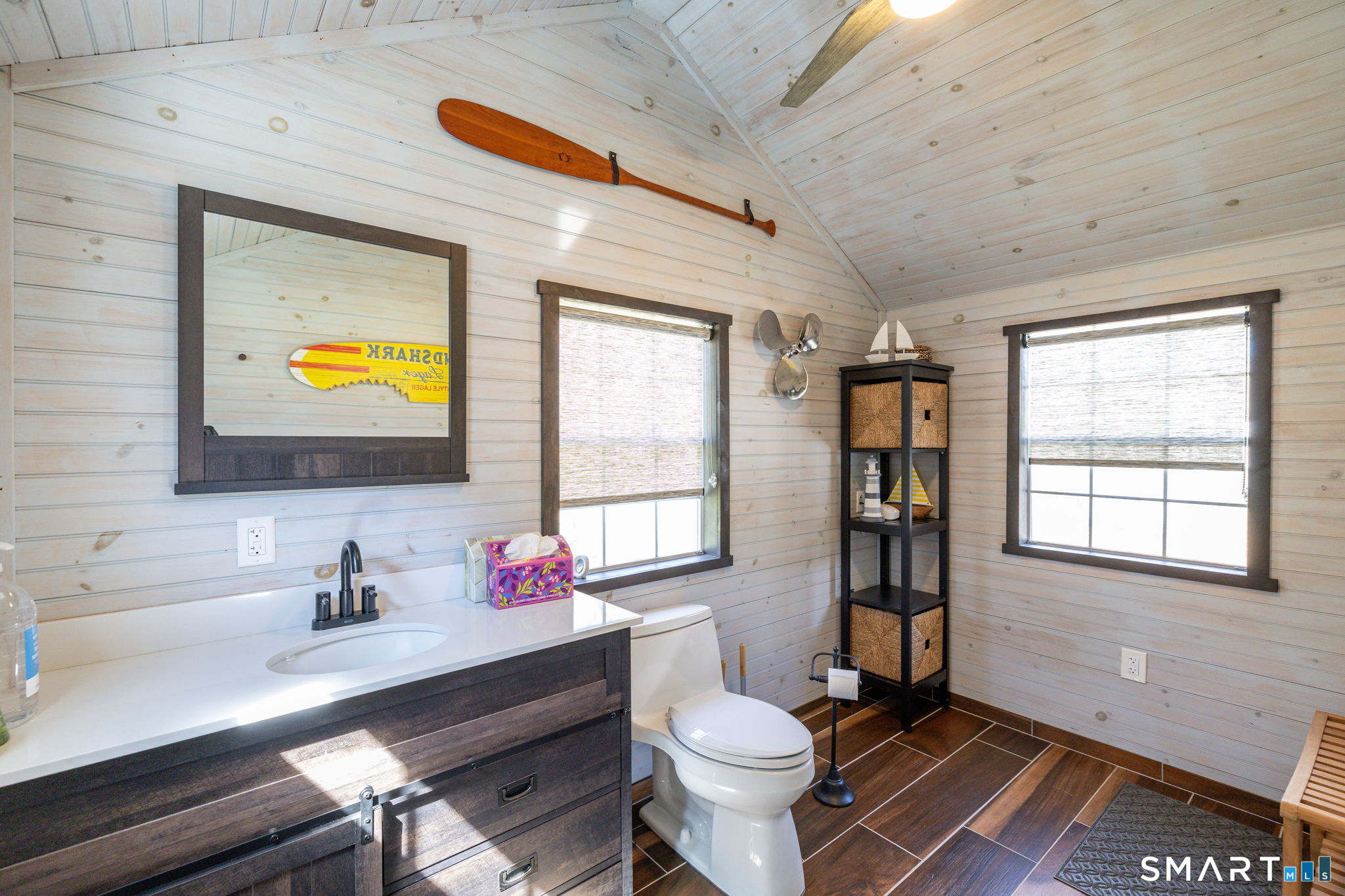 94 Lofgren Road Avon CT 06001