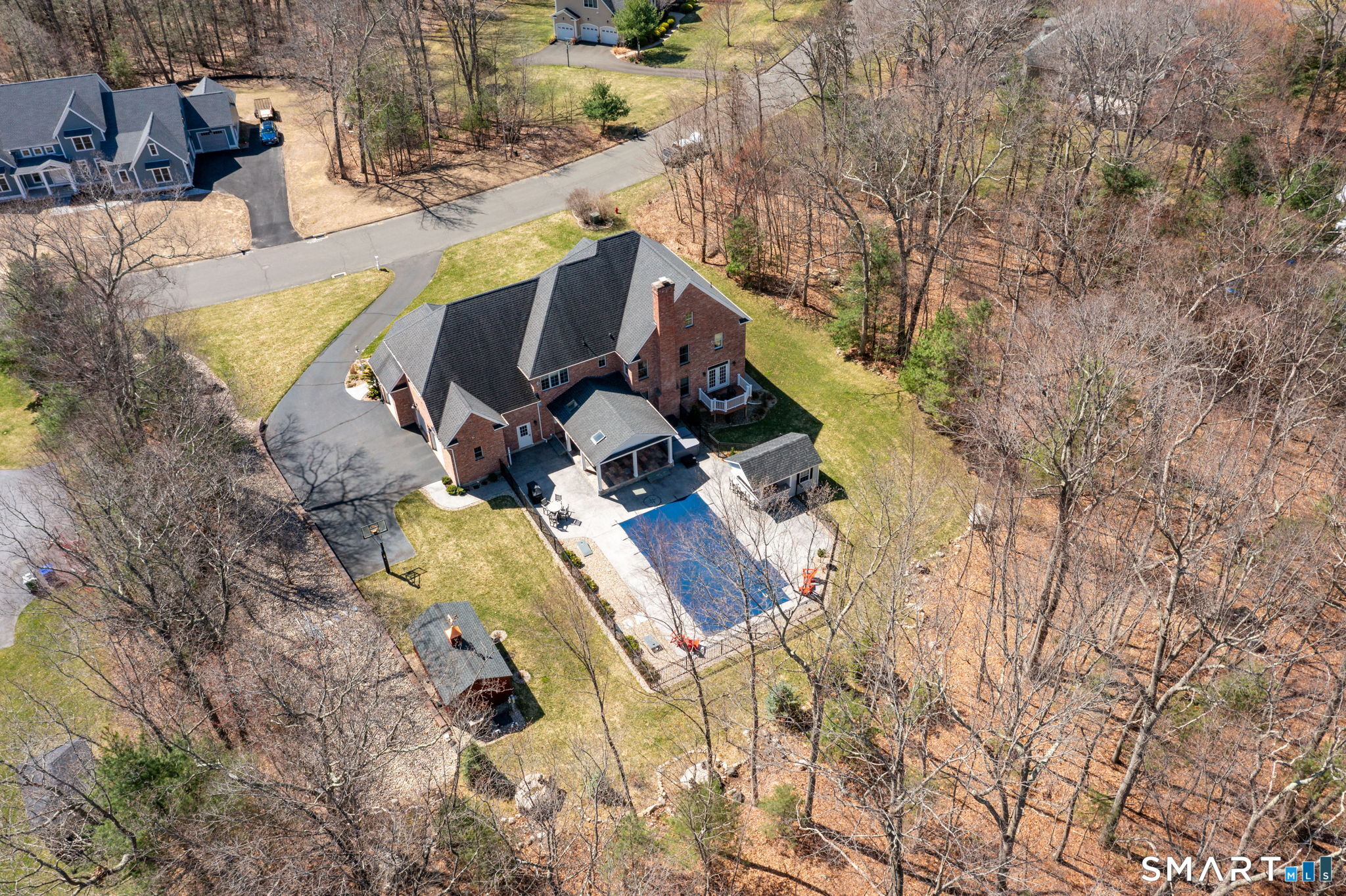 94 Lofgren Road Avon CT 06001