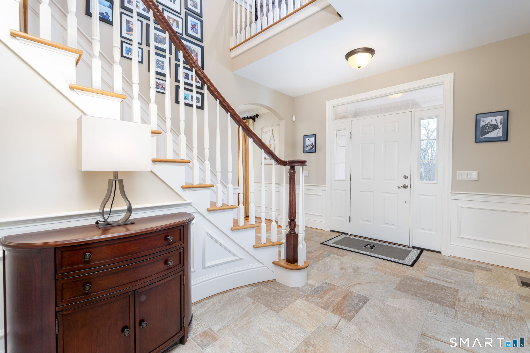 94 Lofgren Road Avon CT 06001