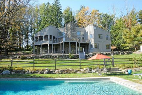 194 Lonetown Road Redding CT 06896