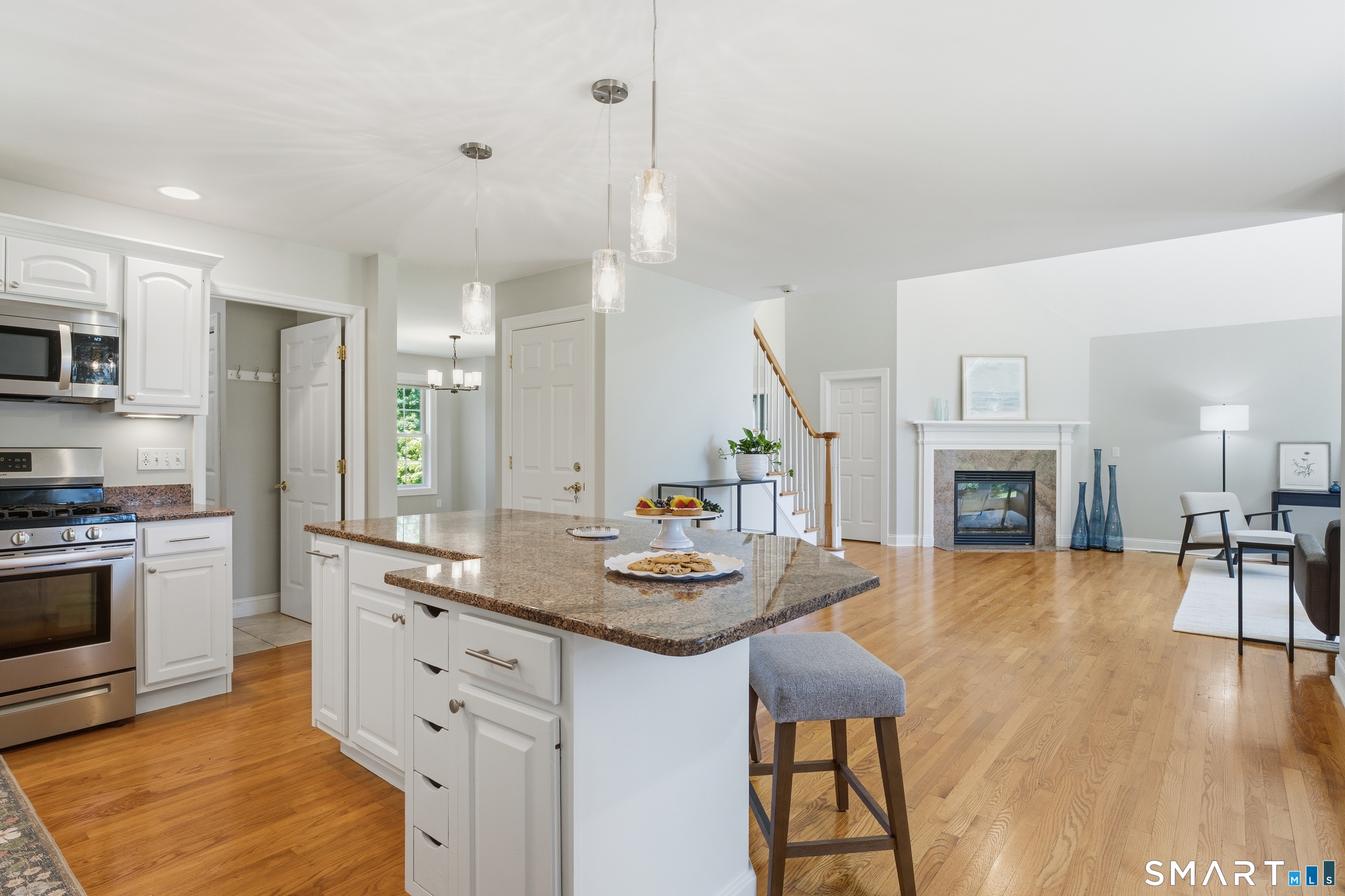 58 Featherbed Lane Branford CT 06405