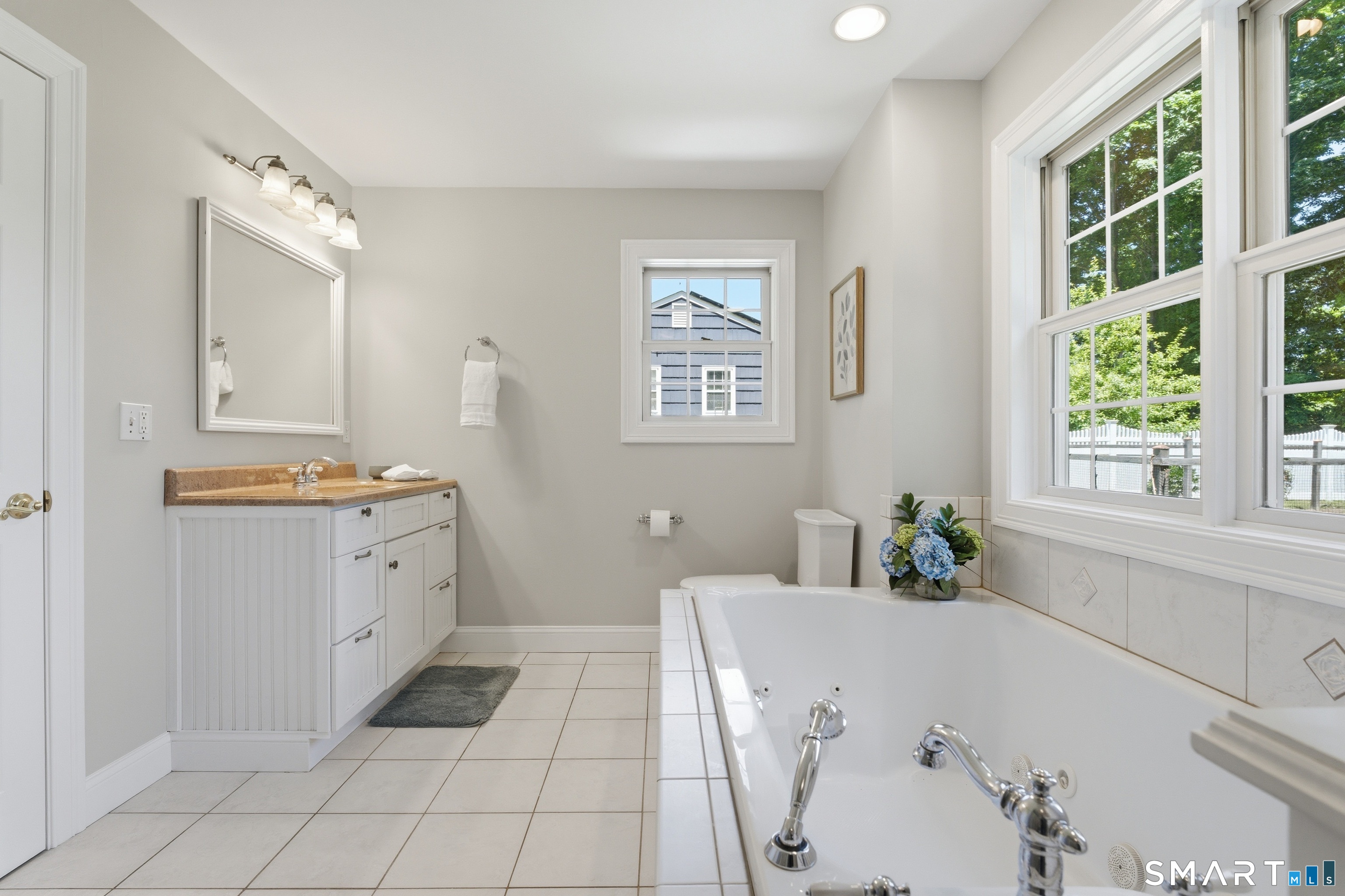 58 Featherbed Lane Branford CT 06405