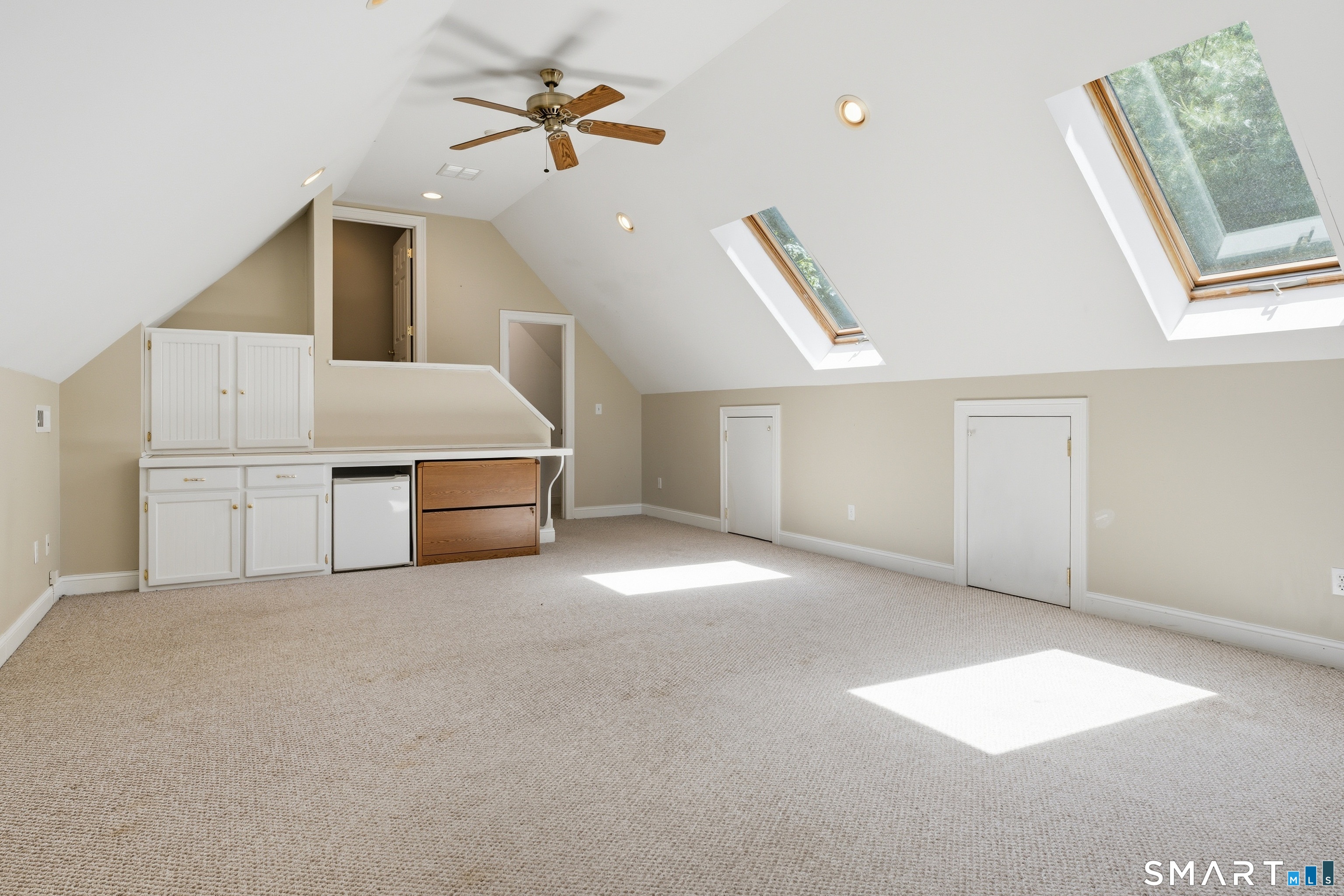 58 Featherbed Lane Branford CT 06405