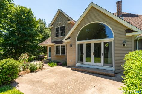 58 Featherbed Lane Branford CT 06405