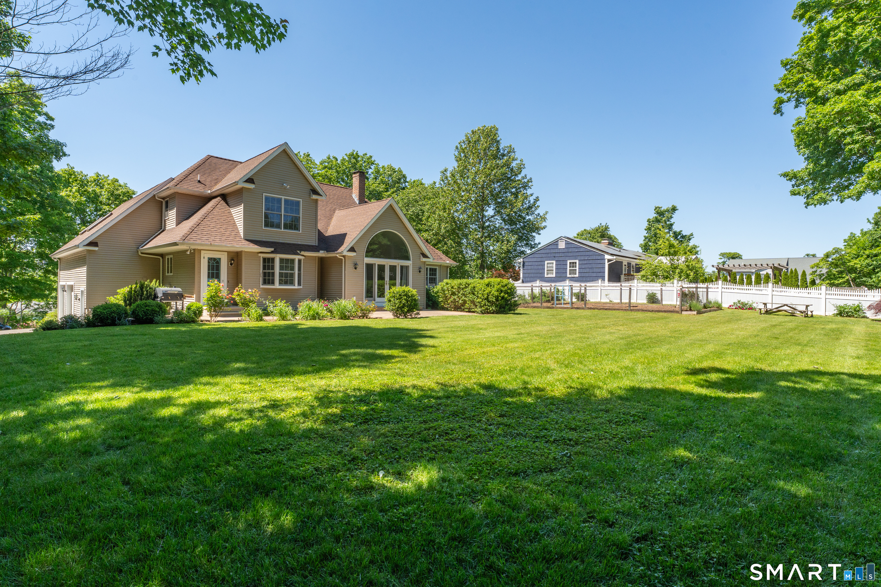 58 Featherbed Lane Branford CT 06405