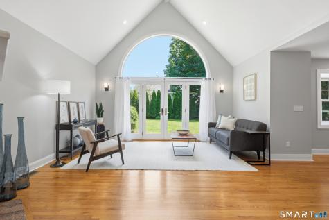 58 Featherbed Lane Branford CT 06405
