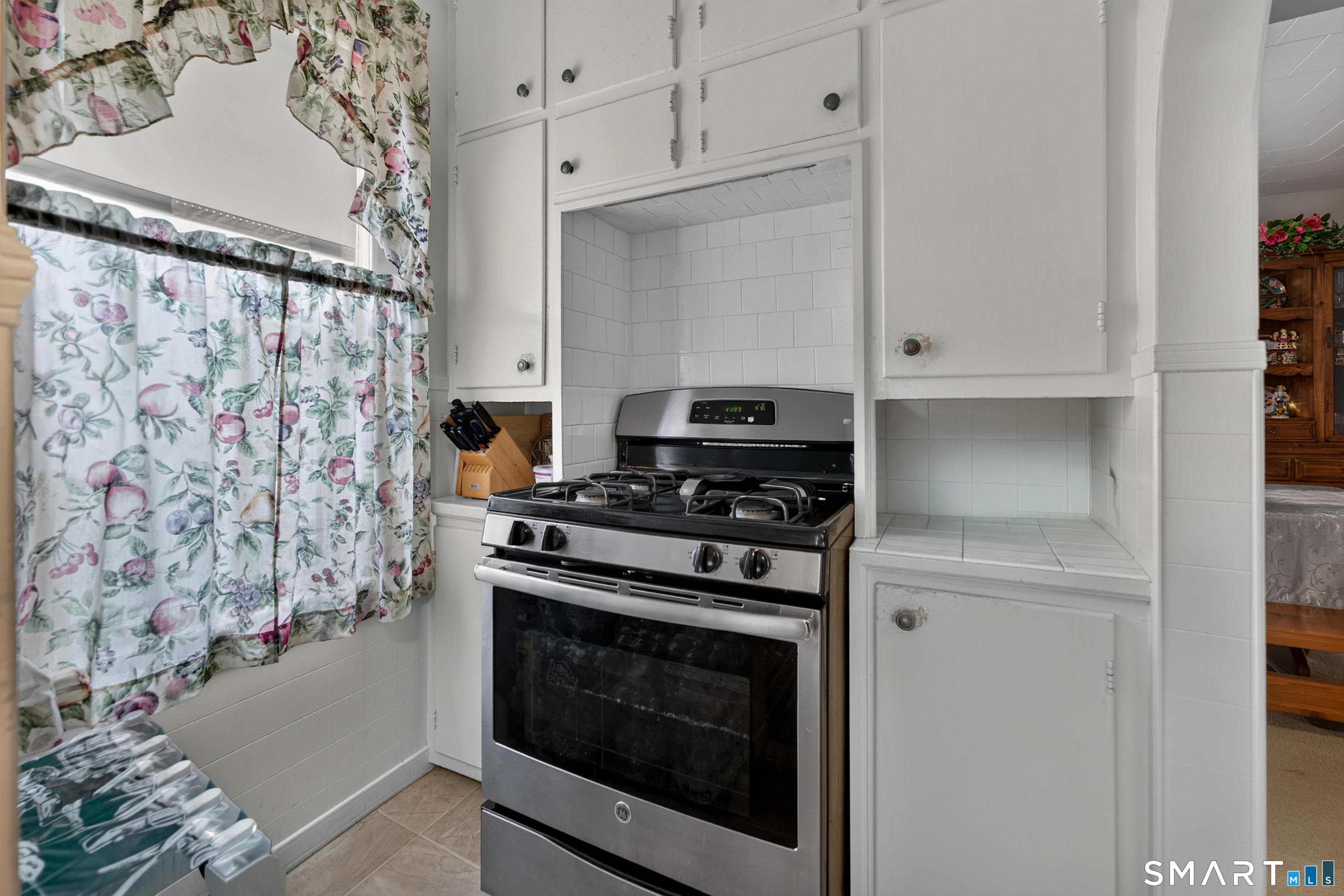 17 Borodell Place New London CT 06320