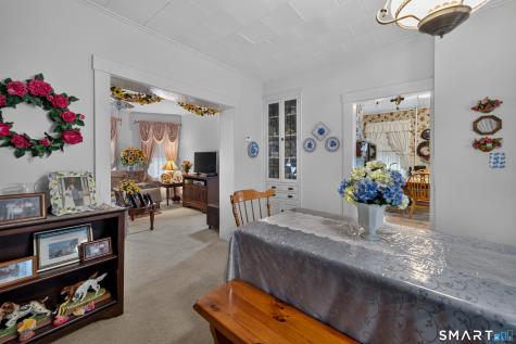 17 Borodell Place New London CT 06320