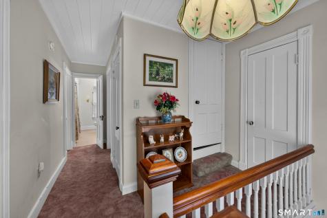 17 Borodell Place New London CT 06320