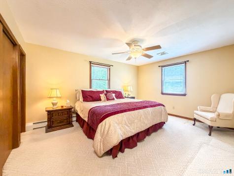 1258 Saybrook Road Middletown CT 06457