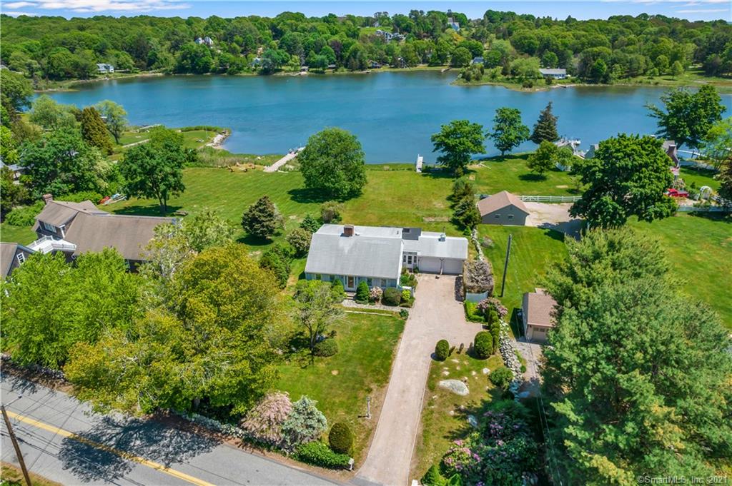 52 Cove Road Stonington CT 06378